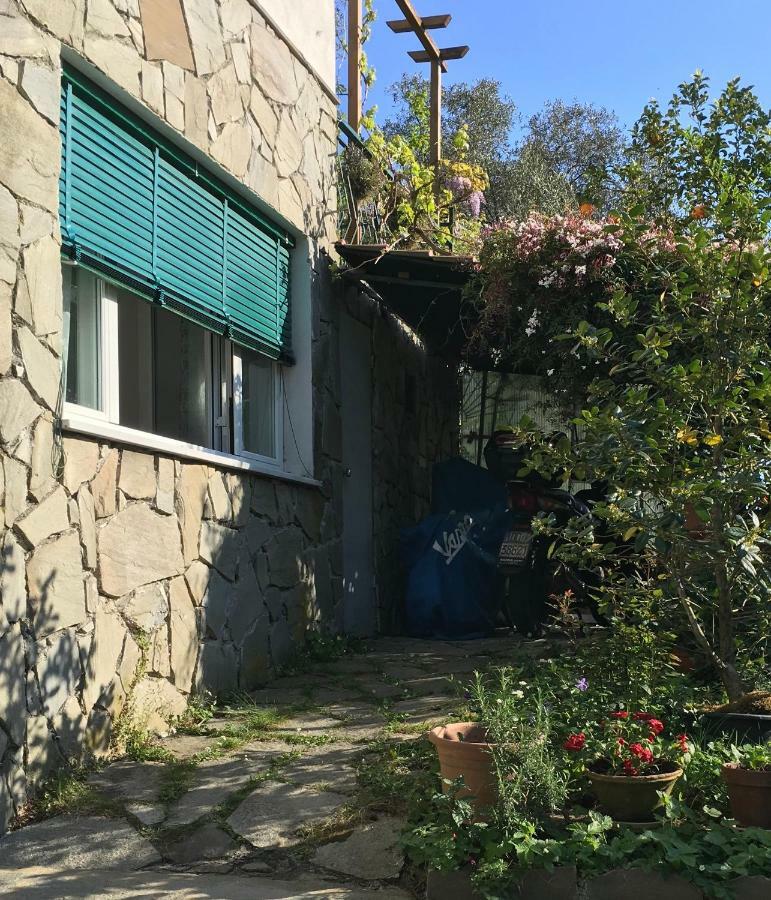 Il Nido Della Rondine Bed & Breakfast Leivi Dış mekan fotoğraf